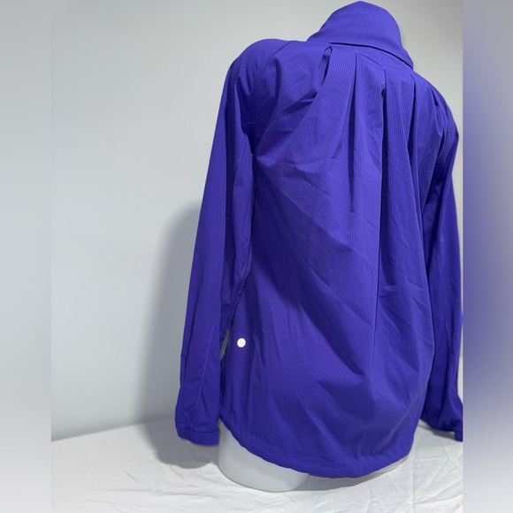 Lululemon Transition Jacket - Picture 5 of 8